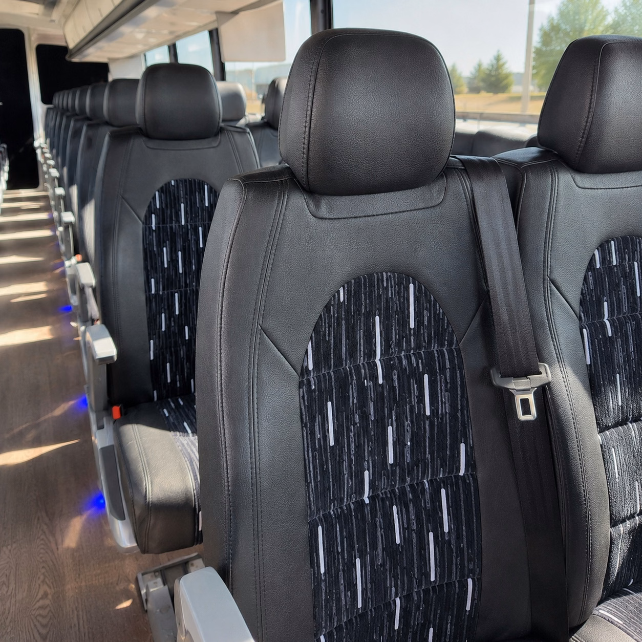 charter bus transportation for large concert groups and corporate event outings in anchorage