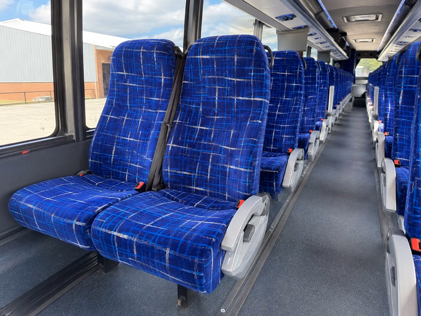 how where and when you re traveling affects anchorage bus rental rates